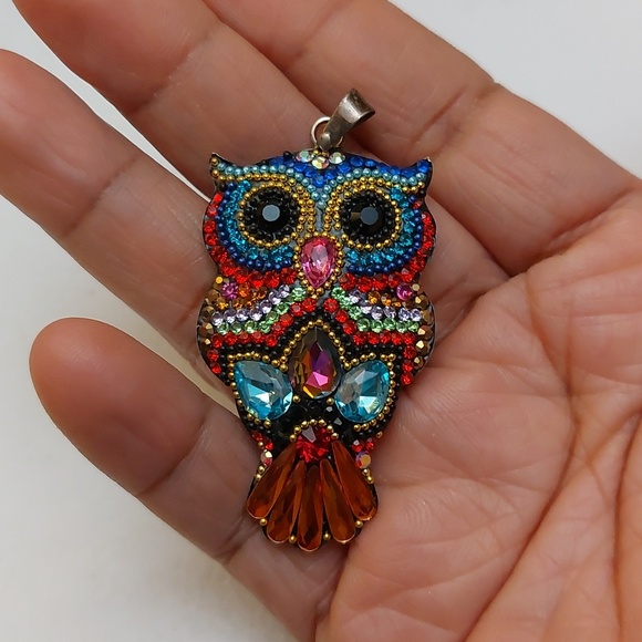 Vibrant Multicolor Crystals Micro Mosaic Owl Sterling Silver Pendant - Picture 2 of 7
